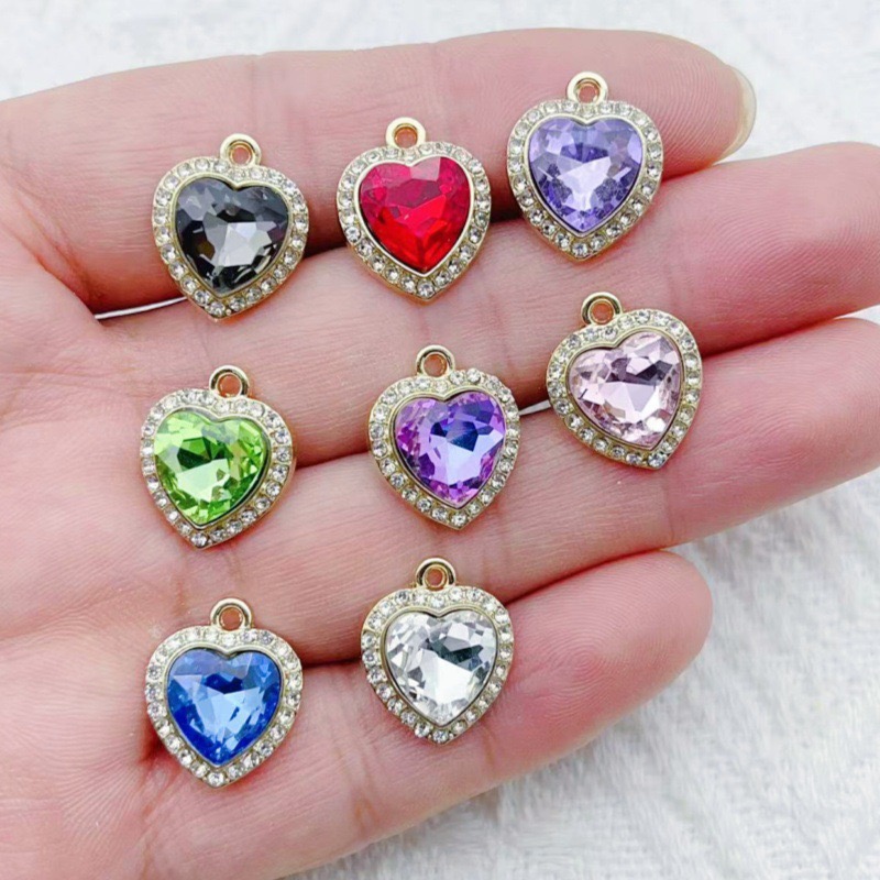 Jewelry Making Party - 10 قطع من قلادات الأحجار الكريمة