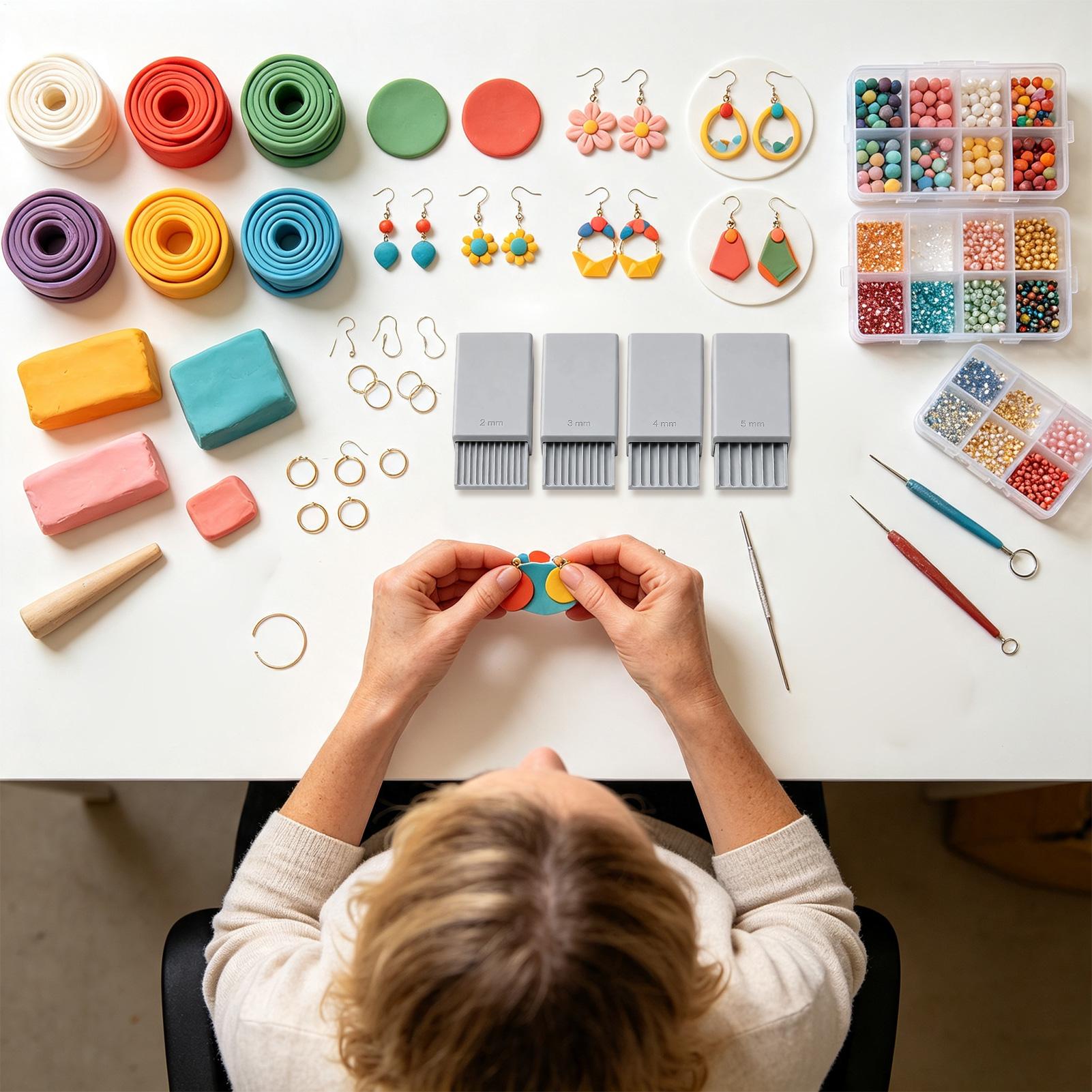Jewelry Making Workshop - صانع خرز الطين ثلاثي الأبعاد، قابل